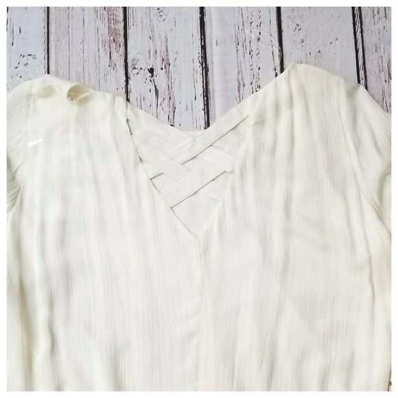 PlUS Ivory Dress With Lace Accents - Picture 7 of 7